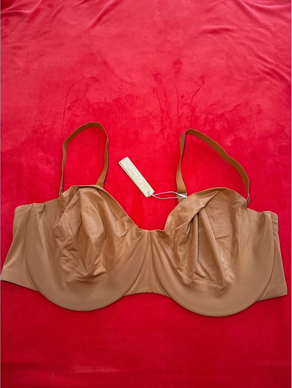 Skims Smoothing Intimates Strapless Bra Color Bronze Size 46DDD